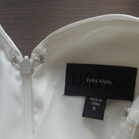 Vera Wang Lavender Twisted Halter Gown - Picture 3 of 6